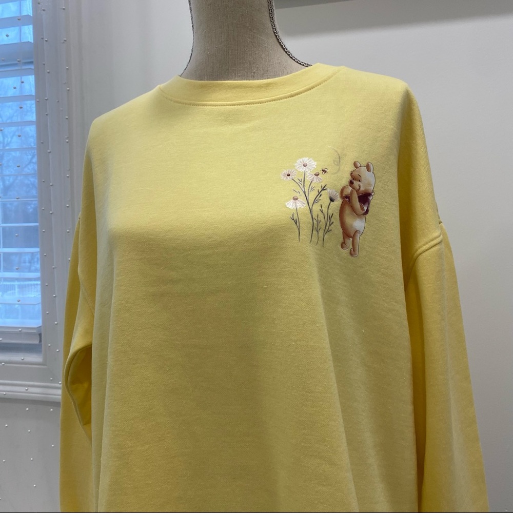 Disney Winnie the Pooh Sweatshirt Top Crewneck Long Sleeve Shirt Soft Fleece - Picture 4 of 13